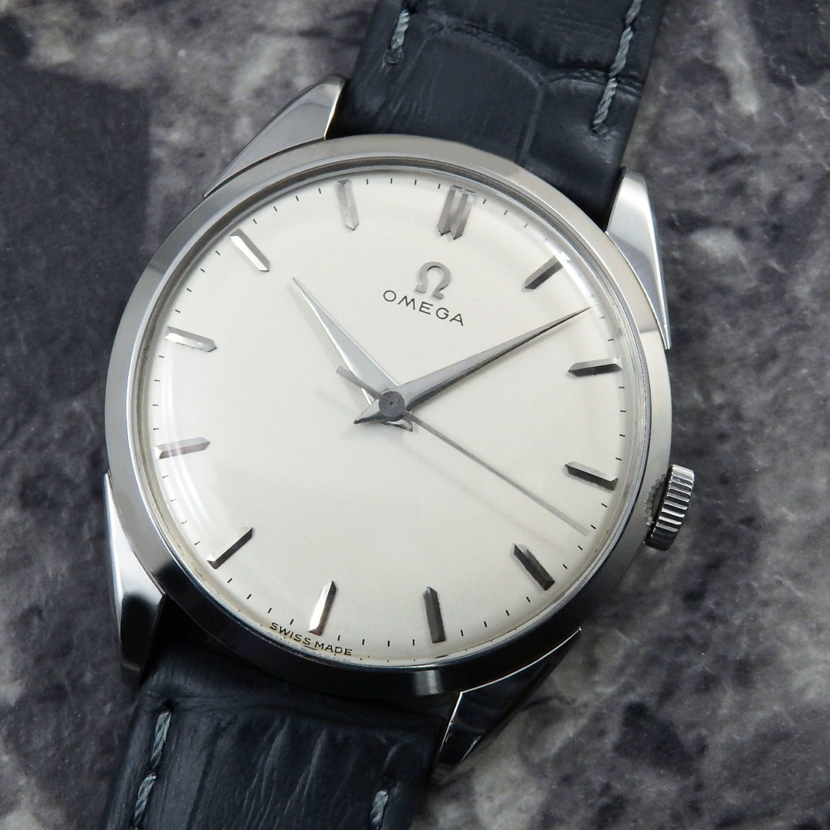 オメガ 30mmキャリバー Ref. 2910 ドルフィンハンド | アンティーク