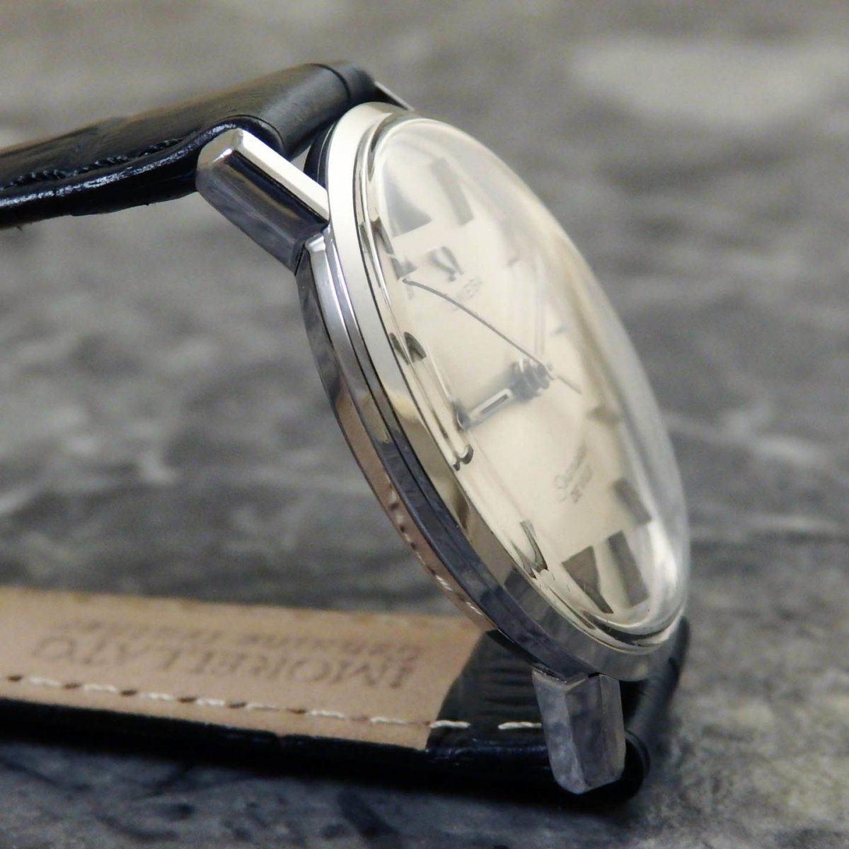 オメガ　シルバー文字盤　時計　ノンデイト　ジャンク品　正規品 OMEGA シーマスター アンティーク ペンシルハンド シルバー文字
