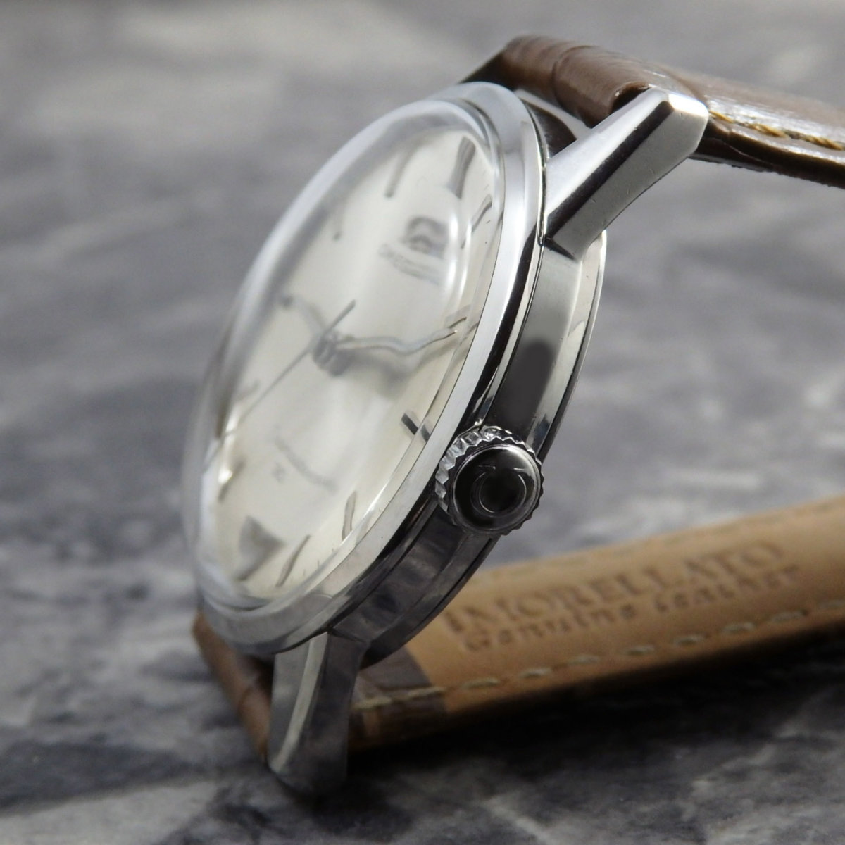 オメガ SEAMASTER(シーマスター)30 Cal.286 手巻き 30mmキャリバー