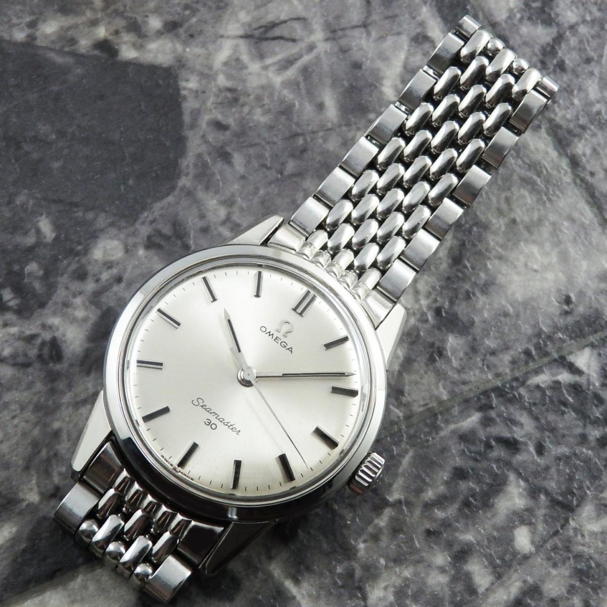 オメガ SEAMASTER(シーマスター)30 Cal.286 手巻き 30mmキャリバー