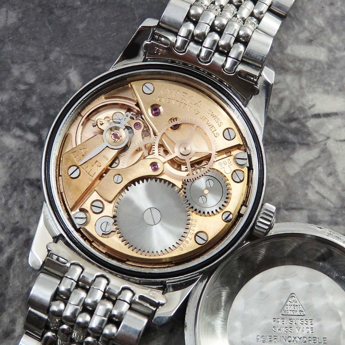 オメガ SEAMASTER(シーマスター)30 Cal.286 手巻き 30mmキャリバー