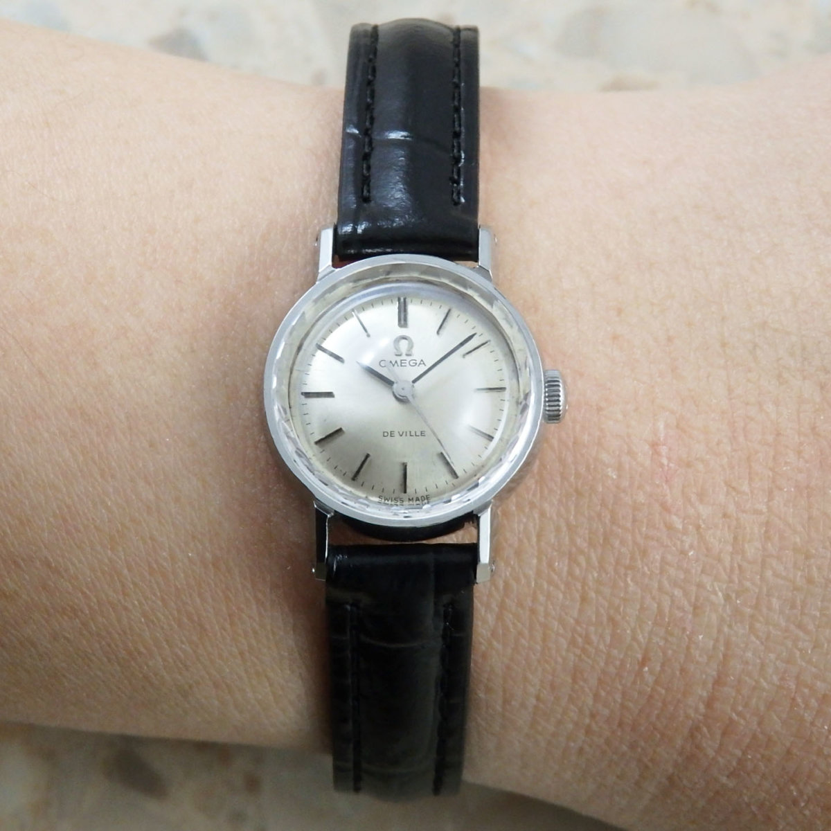 OMEGA 60'S Ladies Cut Glass オメガ レディース カットガラス