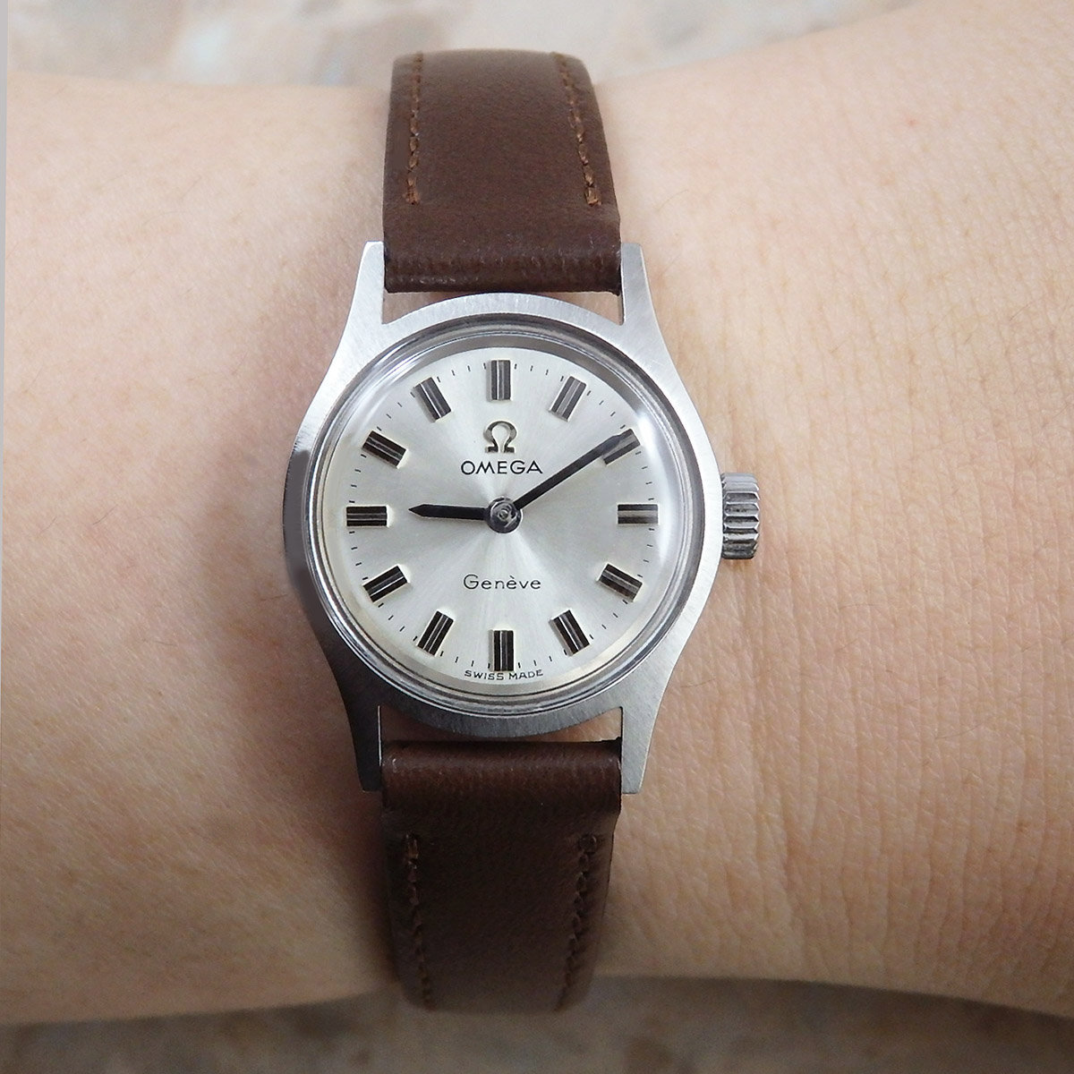 オメガ 70s アンティーク 時計 レディース 1970年式OMEGA腕時計 手巻き