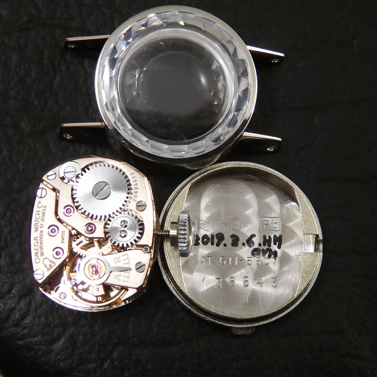OMEGA レディース アンティーク カットガラス プラチナ Platinum