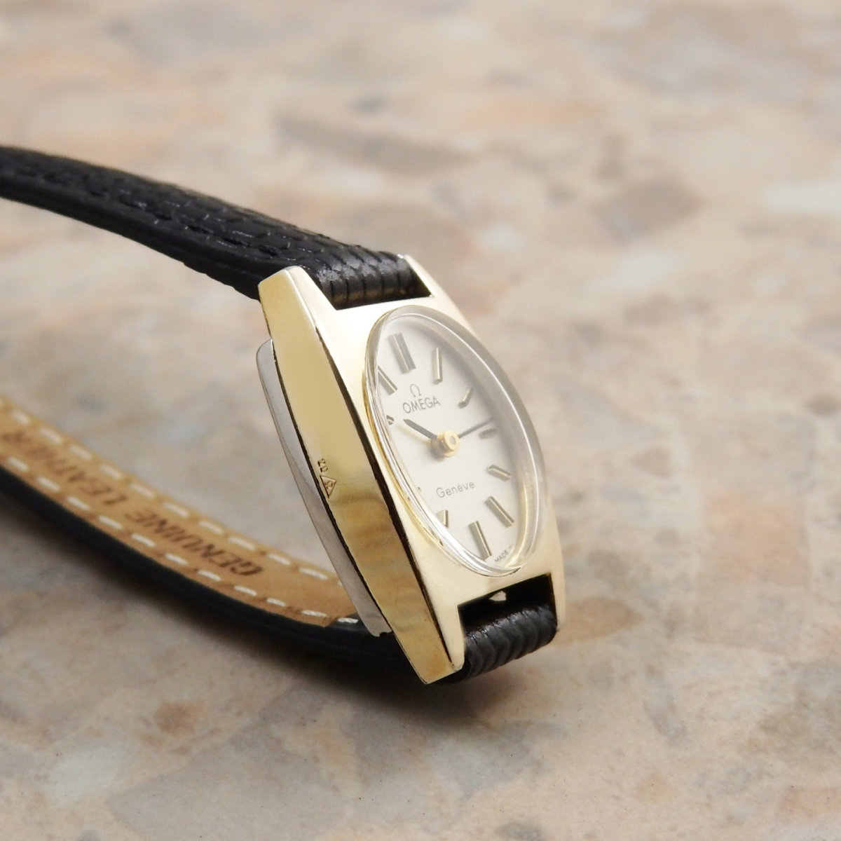 アンティーク時計 Silver Luminous LED Dial Quartz Pocket Watch Carved Train