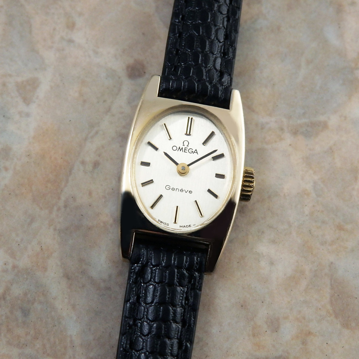 オメガ トノー オーバル 511.362 レディース アンティーク 腕時計 1970