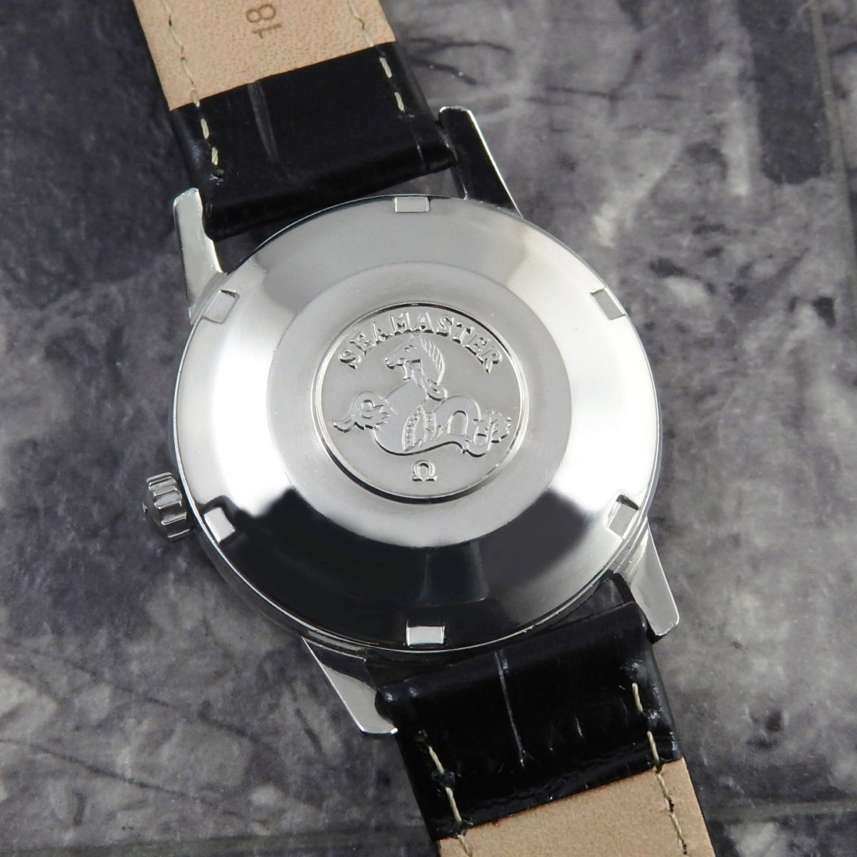 オメガ 60's アンティーク 腕時計 Seamaster 希少 アルファ