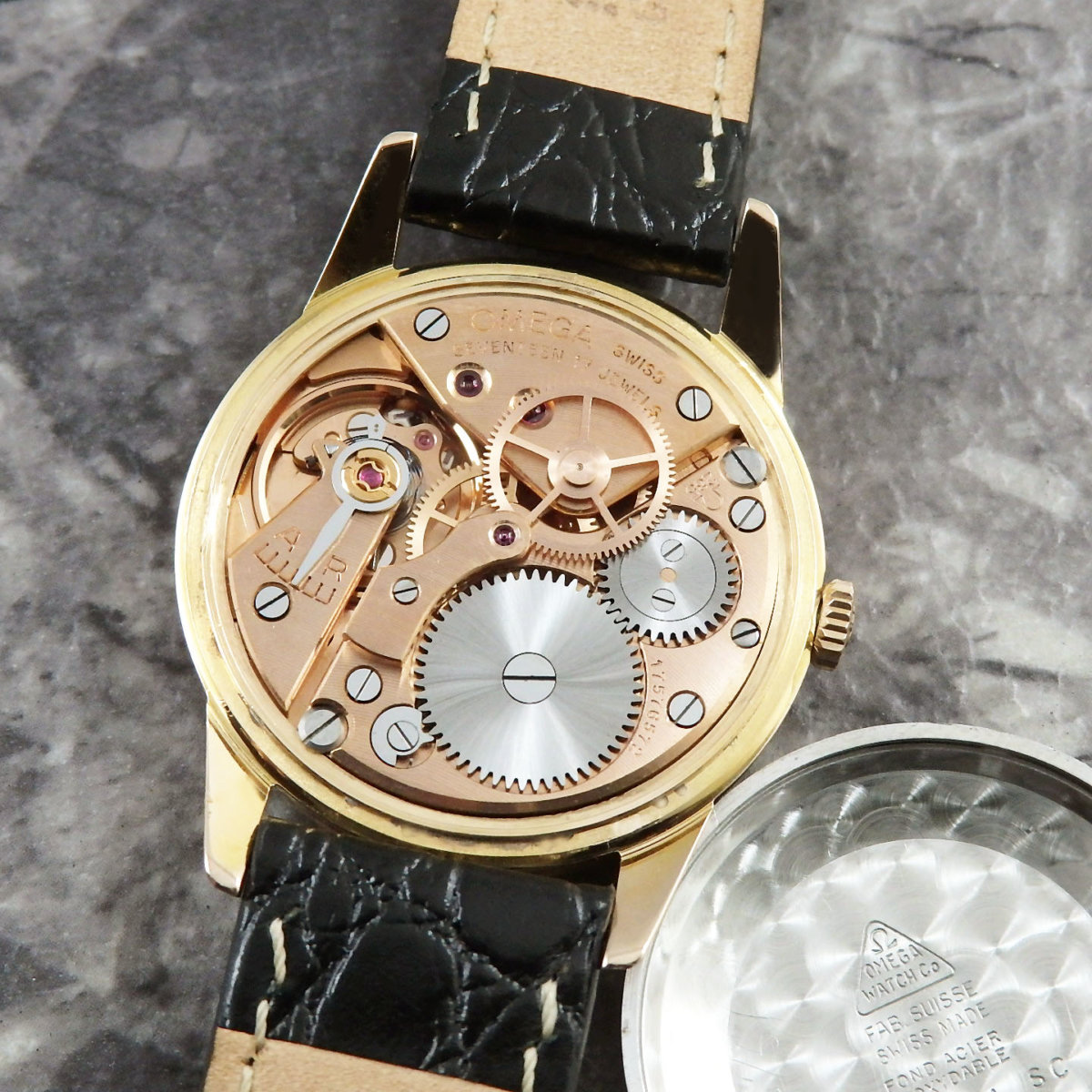 オメガ 30ミリ キャリバー ブラックミラーダイヤル 1960年 OMEGA