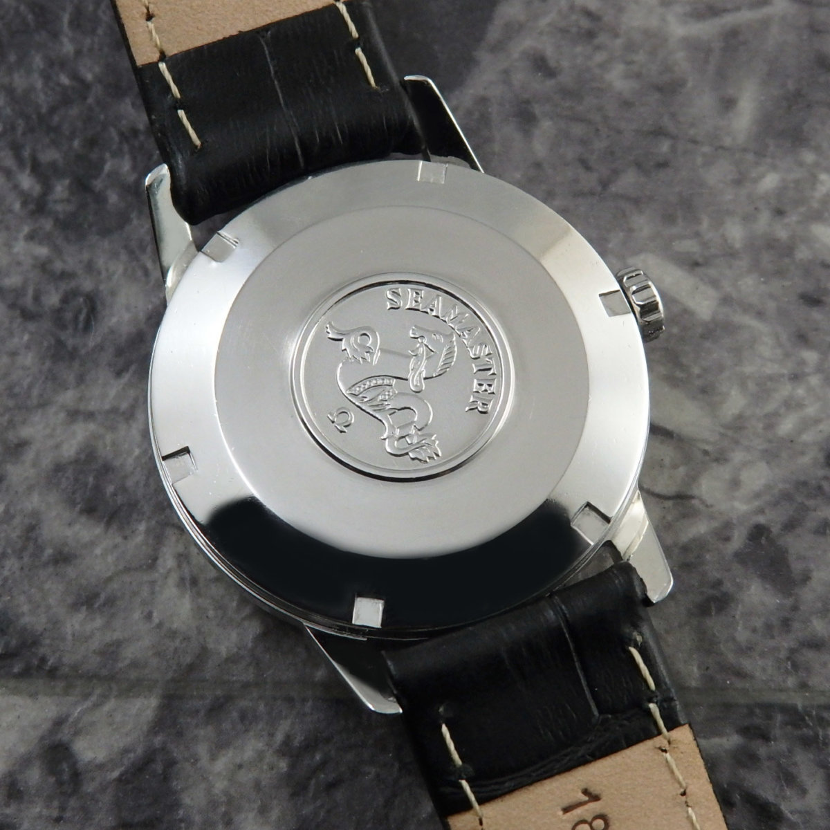 オメガ SEAMASTER 30 オリジナルダイヤル Cal.286 手巻き30mm