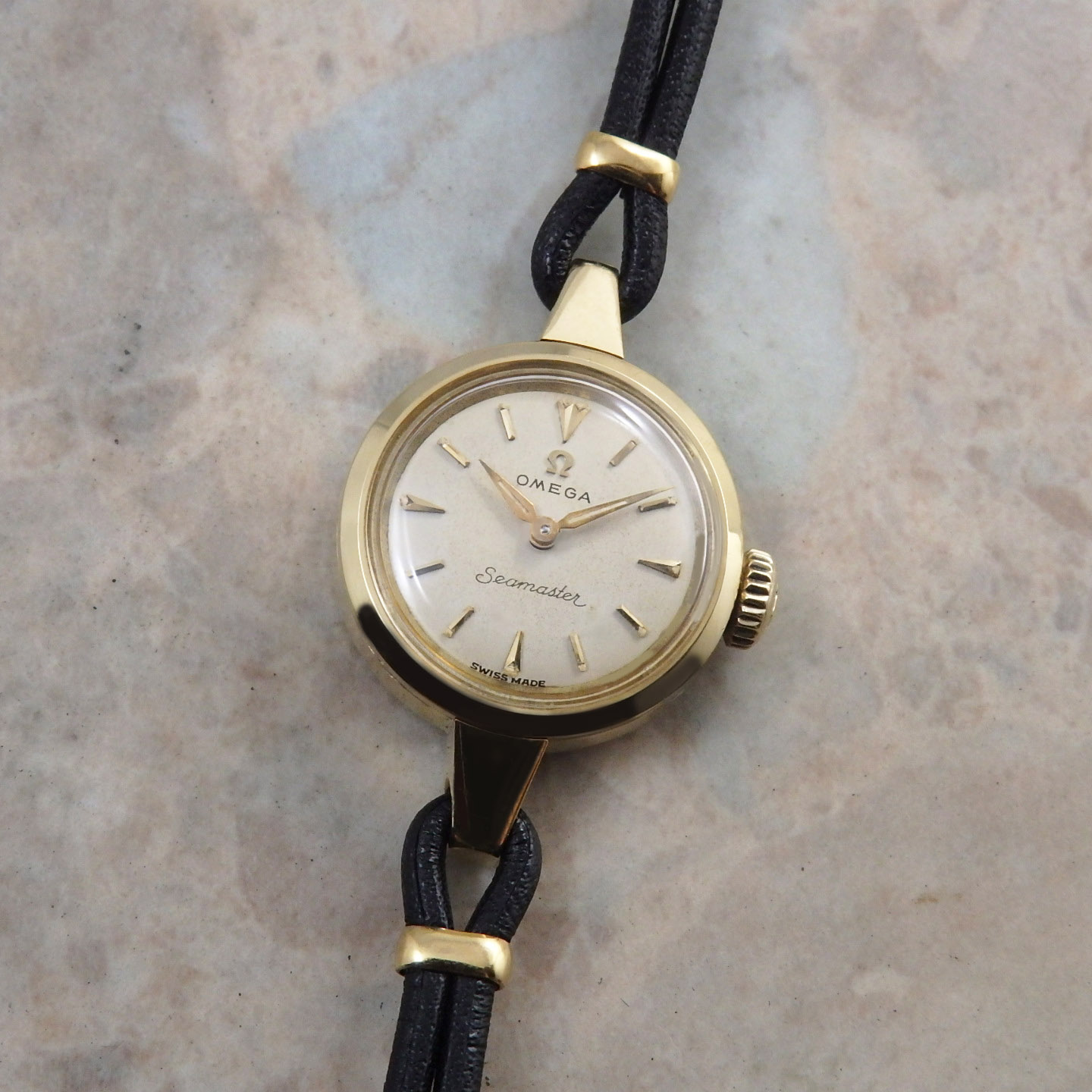 18k18金無垢オメガアンティークレディマティック手巻き腕時計OMEGA2489