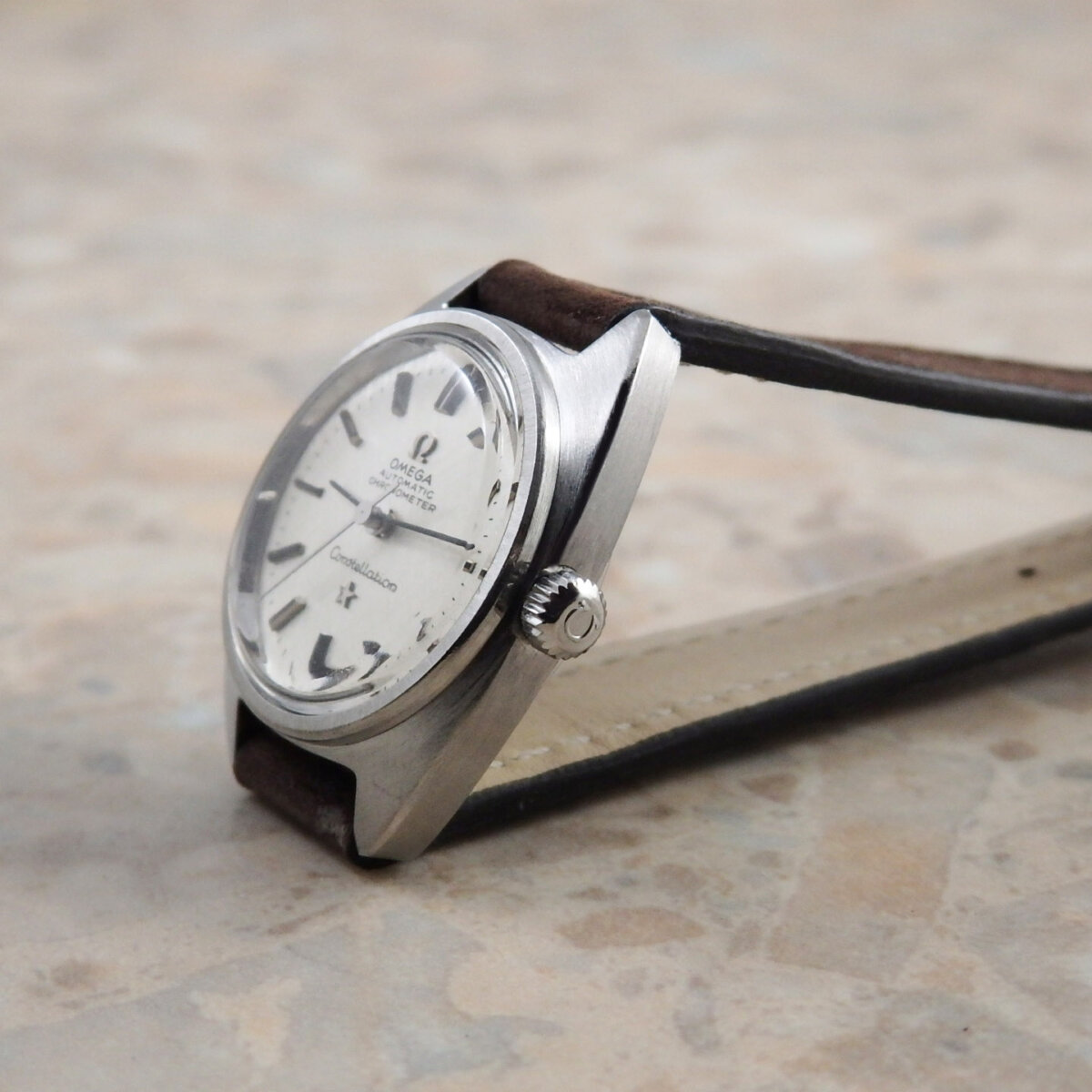 オメガ コンステレーション Cライン ジェラルドジェンタ 前期型 レディースウォッチ オリジナル絹目ダイヤル 自動巻き |  アンティーク時計の販売ならアンティークウォッチライフ