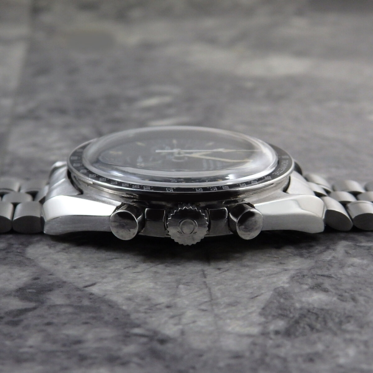 Omega Speedmaster Ref. 145.022-69 Straight Writing Apollo XI
