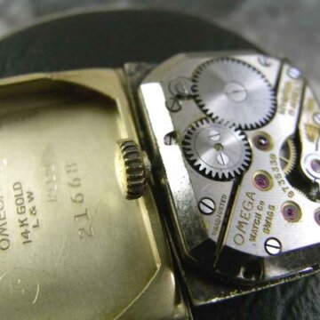 オメガ・OMEGA レクタンギュラー 14KYG レイルウェイ・ミニッツ トラック 背面