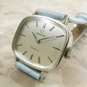 オメガ・OMEGA アンティークウォッチ 女性用 横長スクエア 正面全体