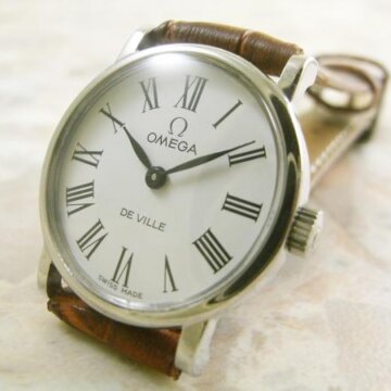 オメガ・OMEGA アンティークウォッチ 女性用 ローマンダイアル 正面全体