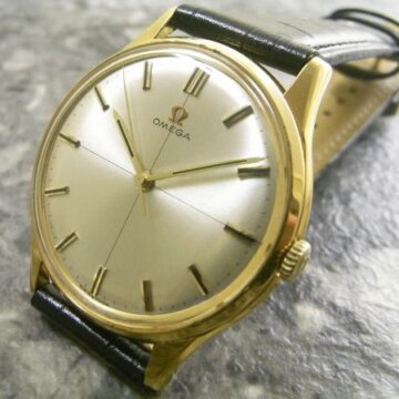 オメガ・OMEGA アンティーク クロスライン ノンデイト 手巻き 正面全体