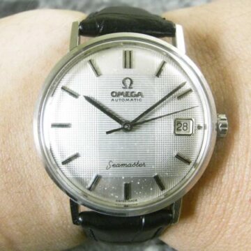 オメガ OMEGA シーマスター オートマチック 稀少 シルバーユニーク文字盤 背面