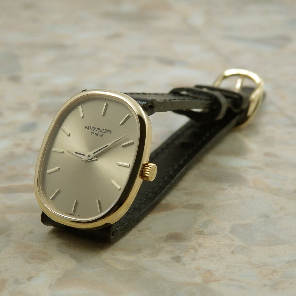 PATEK PHILIPPE パテックフィリップ Golden Ellipse 4226 イエロー