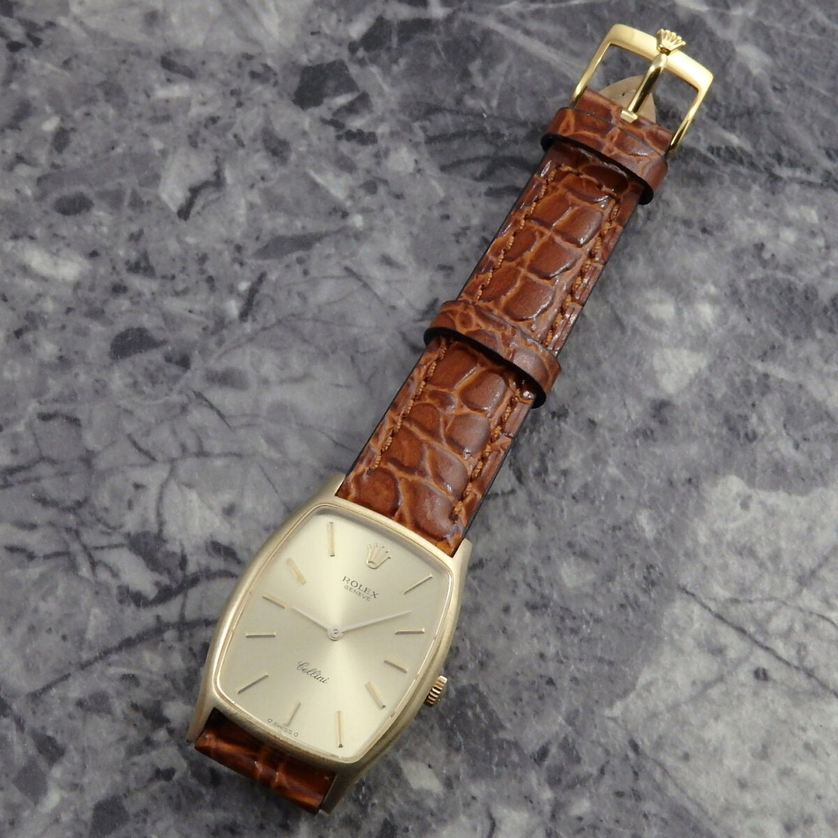 ロレックス チェリーニ Cellini 3807 トノー型ケース 18K YG
