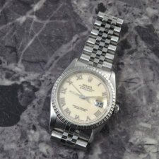 
                        ROLEX デイトジャスト ヴィンテージ 16220 アイボリーローマ 1989 L番:画像1
                  