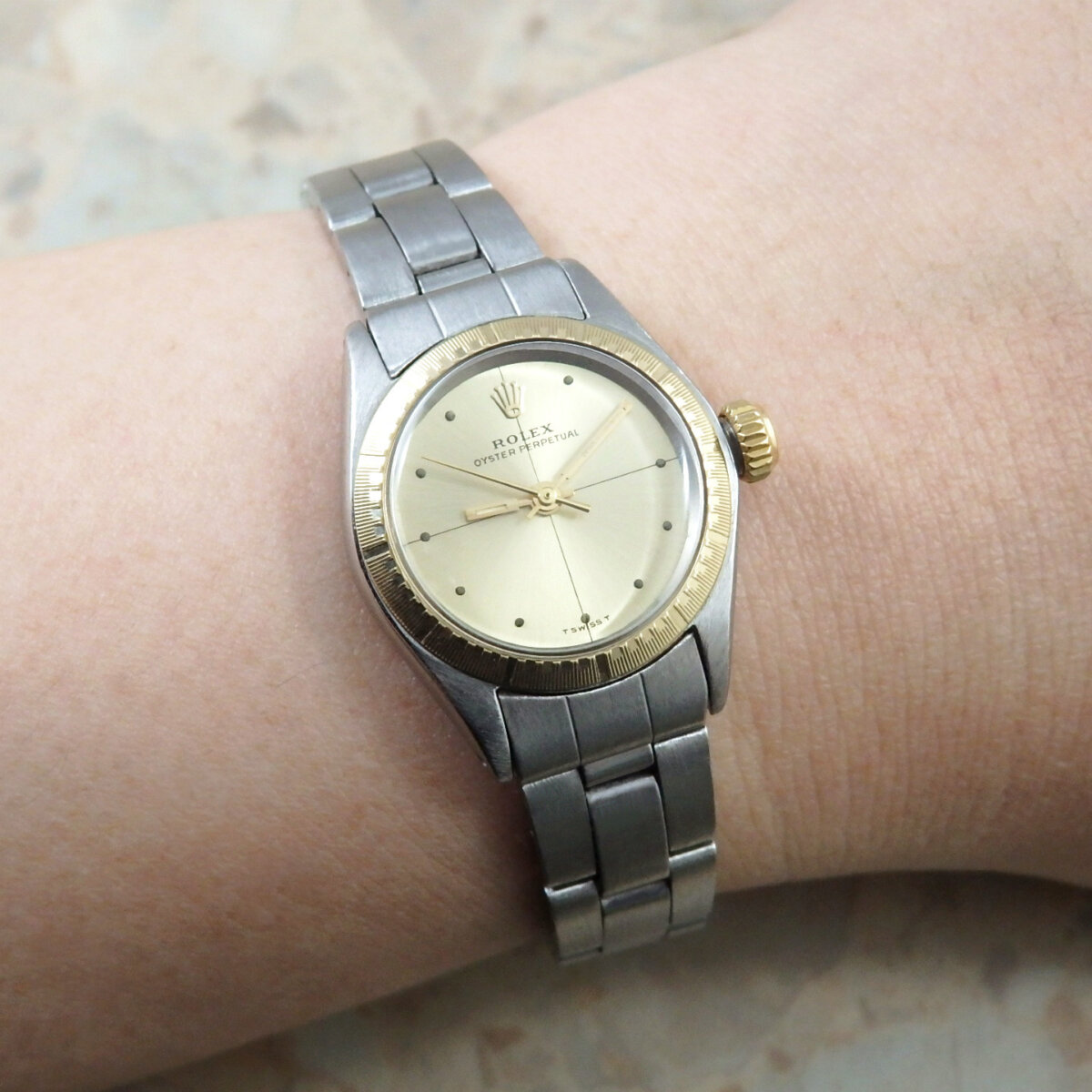 1969年前後 ROLEX オイスターパーペチュアル ゼファー Ref.6804 シャンパン アンティーク品 レディース 腕時計 ロレックス ROLEX オイスターパーペチュアル ゼファー 1969年前後 Ref