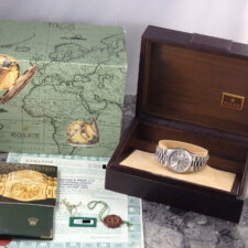 
                        ロレックス デイデイト Ref.18239 18金無垢ホワイトゴールド 1993年製 箱・ギャランティ・タグ:画像1
                  