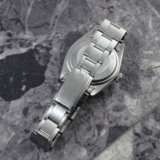 
                        ROLEX オイスターパーペチュアルデイト Ref.1500 ヴィンテージ 1965年製:画像4
                  