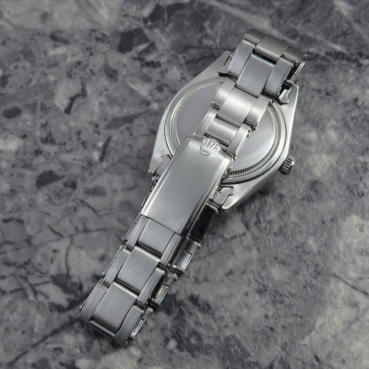 ロレックス オイスターデイト ブラックギルトダイヤル Ref.6694