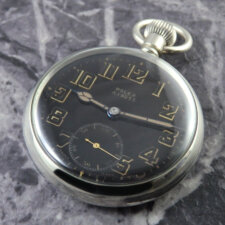 
                        ロレックス 懐中時計 ミリタリー 1930S 手巻き 希少:画像1
                  