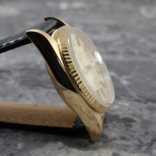 
                        ロレックス デイトジャスト 16018 YG Cal.3035 1985年:画像3
          
        