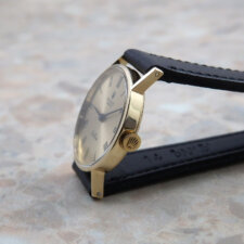 ロレックス レディース 金無垢 18KYG Ref.3810 1972年 希少 ローマダイヤル:画像2