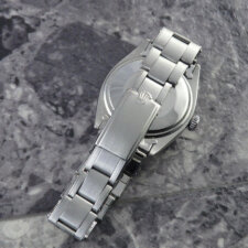 
                        ロレックス オイスターパーペチュアルデイト Ref.1501 希少 ドルフィンハンド バタフライローター ブルースティールセコンド リベットブレス:画像3
          
        