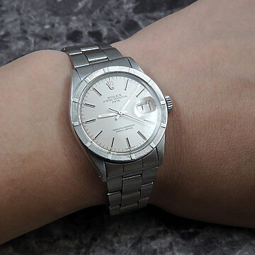 ROLEX オイスターパーペチュアルデイト 1501 1968年製 箱・ギャランティ付き 試着イメージ