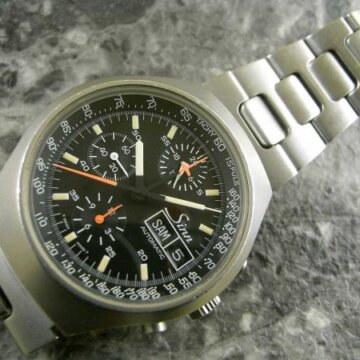 SINN 157 初期トリチウム AUTOMATIC表記 貴重Lemania 5100搭載 クロノグラフ ディスコンモデル ブレス付 正面全体