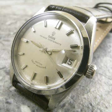 チュードル/TUDOR プリンス・オイスターデイト アンティーク  シルバー文字盤 正面全体