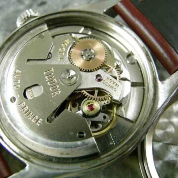 チュードル 7909 名機Cal.390 バタフライローター 小薔薇 オイスタープリンス 背面