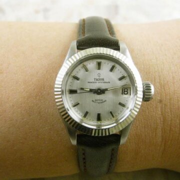 チュードル・TUDOR レディース アンティーク プリンセスオイスターデイト 背面