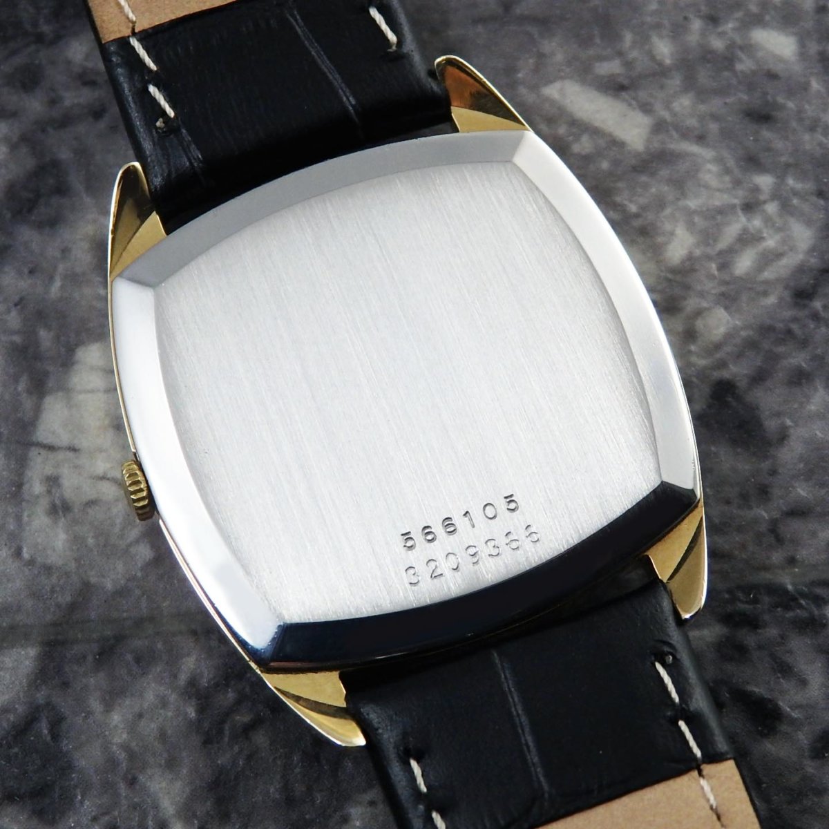 希少 ユニバーサルジュネーブ ヴィンテージウォッチ ブラック シルバー HA-4262| ユニバーサル・ジュネーブ ホワイトシャドー