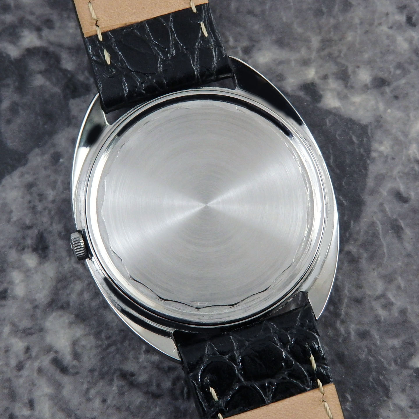 UNIVERSAL GENEVE ユニバーサル・ジュネーブ ホワイトローマンダイヤル