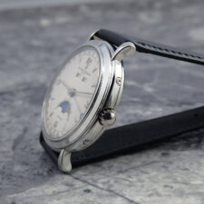 

                        ヴァシュロン・コンスタンタン トリプルカレンダー ムーンフェイズ Ref.47050 Platinum:画像2
          
        