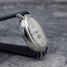 
                        ヴァシュロン・コンスタンタン トリプルカレンダー ムーンフェイズ Ref.47050 Platinum:画像3
          
        