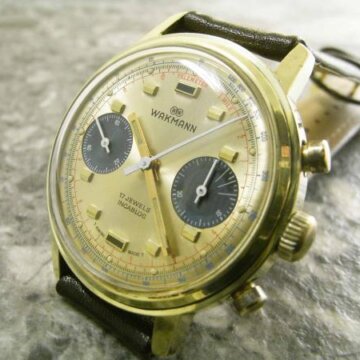 ワックマン WAKMANN 2レジスター クロノグラフ 横並びユニークインデックス 正面全体