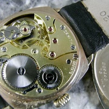 ゼニス 金無垢 デニソン クッションケース 1940年代 ホーローダイヤル スモセコ アンティークゼニス 側面 リューズ